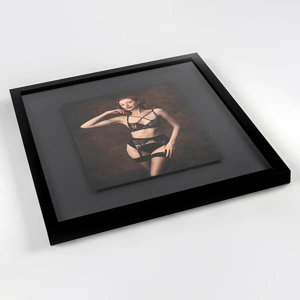 Floating Picture Frames