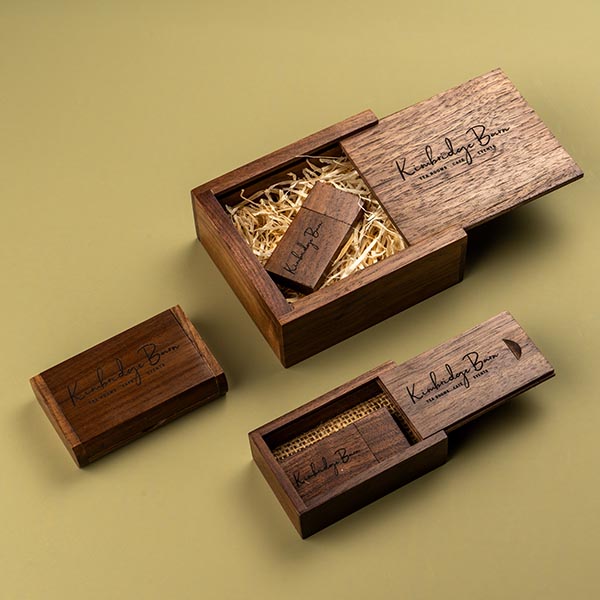 USB Sticks & Presentation Boxes