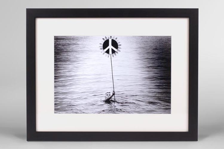 Classic Contemporary Wooden Photo Frame Example Classic Contemporary Wooden Photo Frame Example