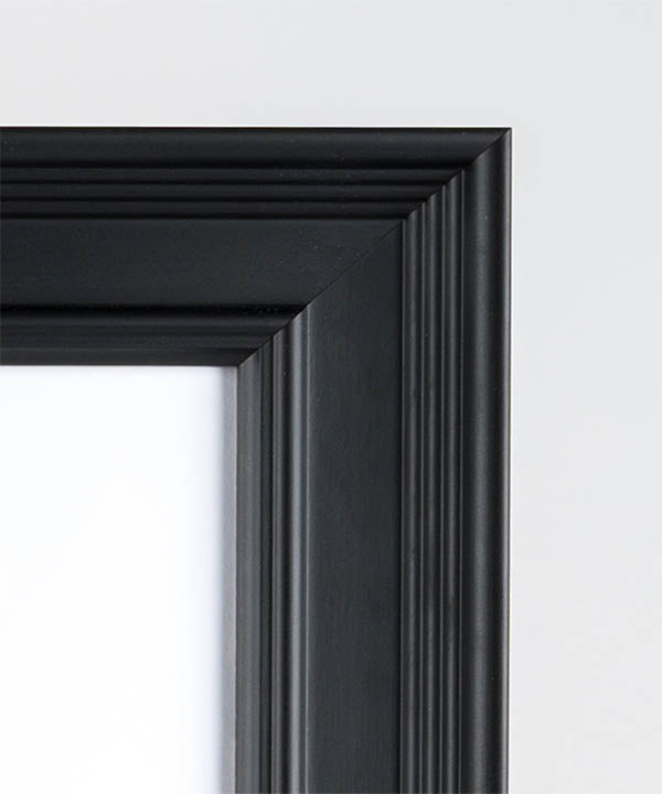 Reggenza – Decorative Wooden Photo Frame